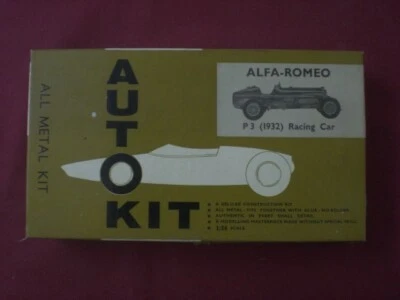 Alfa Romeo P 3 (1932) Racing Car - SCALA 1/24 Auto Kit - Immagine 1 di 4