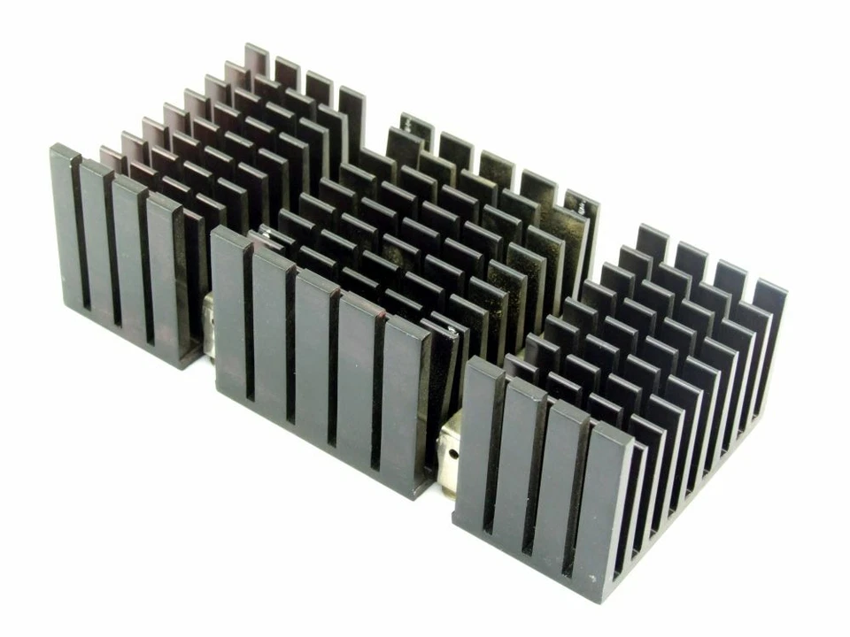 Intel Pentium Slot 1 SECC CPU Cooling Kühlkörper Heat Sink Prozessor 123x57x33mm - Bild 1 von 1