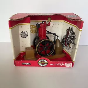 ERTL, motor IHC Titan, metal fundido a presión, #615, escala 1/8, 1992 L.E, nuevo en caja, EE. UU. - Imagen 1 de 10