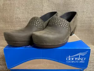NIB Dansko 3907-787800 Women's Mavis Milled Nubuck Brown Casual Shoe 41 - Picture 1 of 5