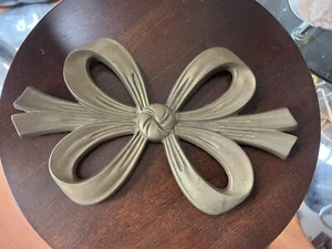 Vintage Solid Brass Ribbon Footed Trivet - Picture 1 of 6