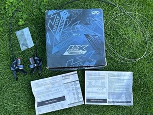 NOS Blue Shimano Deore LX SL-M570 Mega 9 x 3 Rapidfire Shifters Vintage 90s MTB - Picture 1 of 23