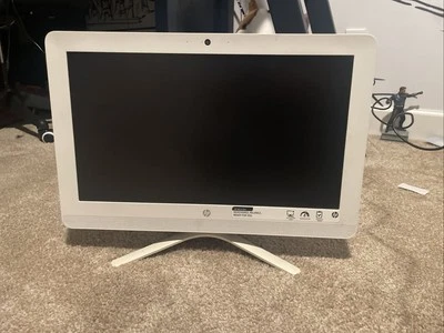 Computadora de escritorio HP todo en uno 20-c023w 2 núcleos 1,6 GHz/SIN HDD/RAM Foto 1 de 3