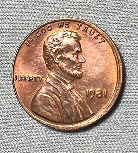 Lincoln Cent 1981 troquel grande desalineado * * bonito * moneda de error de Estados Unidos - Imagen 1 de 3