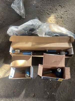 Volvo V50 T5 2005 tracción delantera barras de amarre interiores y exteriores Foto 1 de 2