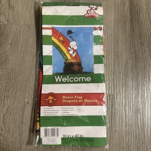 Peanuts "Willkommen" Hausflagge Banner Snoopy Woodstock 28" x 40" Regenbogen Neu Mint - Bild 1 von 4