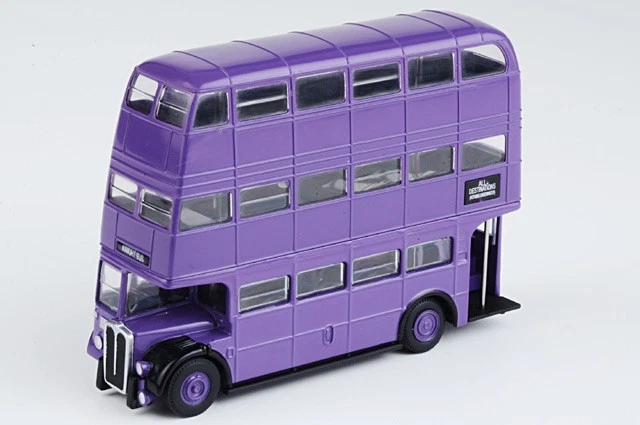 CC99726 Corgi 1/76 Model Knight Bus Triple Decker Bus - Image 1 of 2