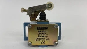 Crouzet 838321 Adjustable Limit Switch Roller Lever Snap Action 500V IP66 - Picture 1 of 6