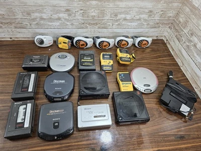 Lote de reproductor de casete deportivo y reproductor de CD Sony Discman de colección - SIN PROBAR, COMO ESTÁ Foto 1 de 4