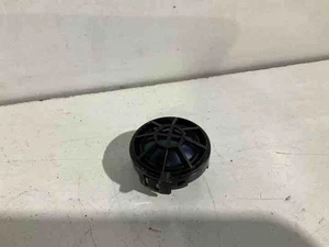 Altoparlante porta anteriore destra MERCEDES-BENZ CLS C219 2218201202 A2218201202 2006 - Foto 1 di 3