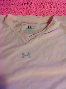 Under Armour Youth Girl Small PINK V-NECK SHIRT - Picture 1 of 13