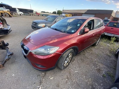 Used Washer Fluid Reservoir fits: 2014 Mazda CX-9 large capacity level sensor Gr - Image 1 of 4