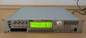 KORG TRITON-Rack Synthesizer - w/ adapter In Working Order - Picture 1 of 6