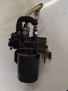 Ensemble Distributeur Control Hydraulique Kubota Gr2100 Ref: YW264-00104 - Bild 1 von 3