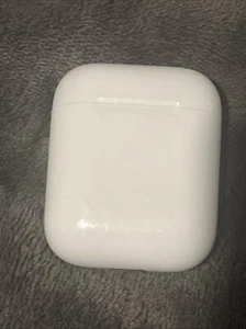 AirPods 2nd Gen Used No Box  - Picture 1 of 3