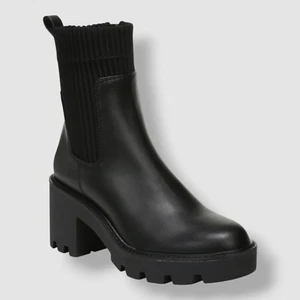 Bar III Women's Black Versuz Lug-Sole Booties Shoes Size 11M - Picture 1 of 6
