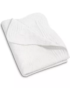 Baby Quilt Personlized Monogram Lightweight Embossed Scalloped Throw Blanket - Picture 1 of 10