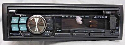 Land Rover OEM AM/FM CD MP3 Radio Defender 2007+ Alpine CDE-130R New • 439.41€
