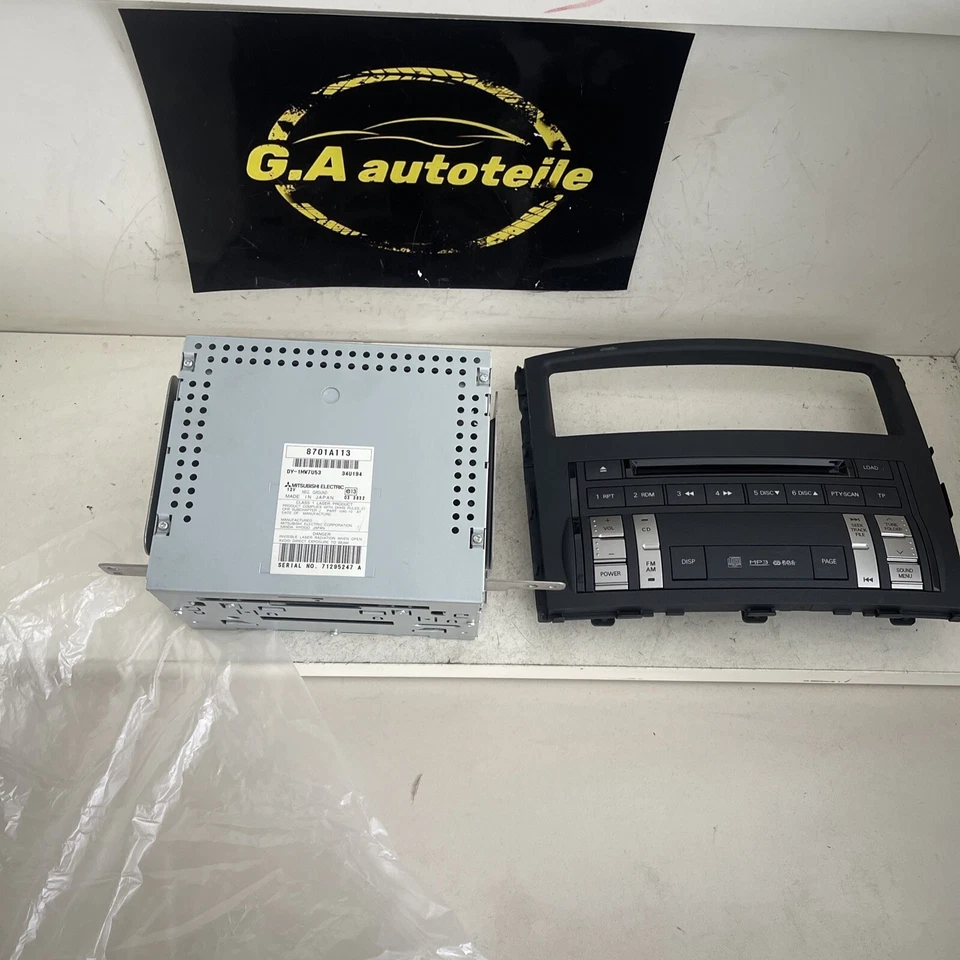 Mitsubishi Pajero V90 Bj.07-10 System Radio Audio CD DY-1MW7U53 34U194 8701A113 - Bild 1 von 4