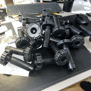 21 Sockelfüße Küchensockel henverstellbar ca. 12 - 14,5 cm höhenverstellbar - Bild 1 von 4