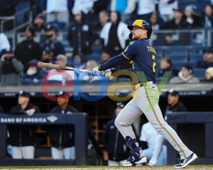 Brice Turang Swinging Action Milwaukee Brewers 8x10 MLB Baseball Foto - Bild 1 von 1