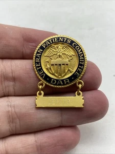 GF Veteran Patients Committee Deputy DAR Daughters Of American Revolution Pin 5 - Picture 1 of 2