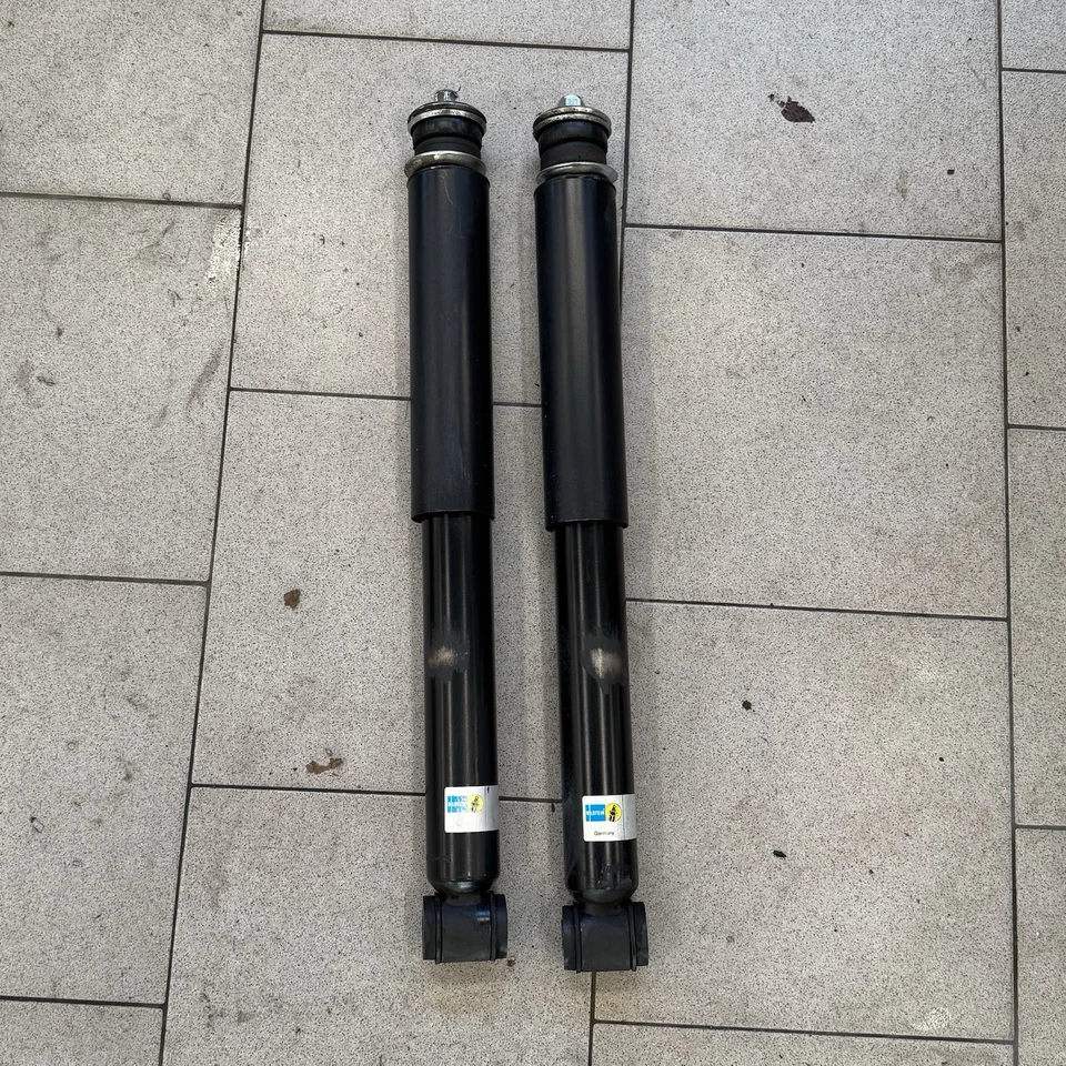 Par de amortiguadores traseros Mercedes Clase G W463 AMG/par de amortiguadores traseros Foto 1 de 4