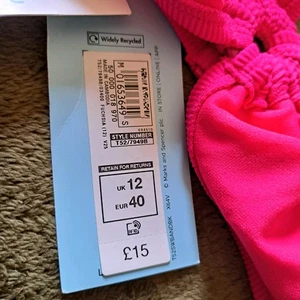 M&S bikini top Size 12 fuchsia Pink bandeau bikini top BRAND NEW - Picture 1 of 5