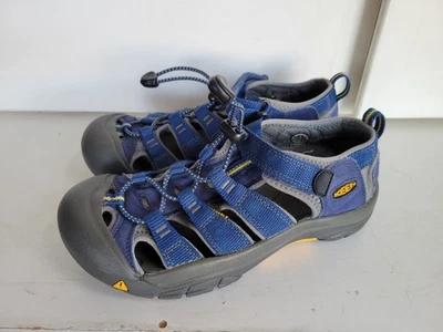 Kids Keen Newport H2 Sandalias Azul Juvenil Talla 4, Excelente Estado, Correa Gancho Lazo Foto 1 de 4