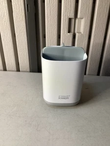 Soporte para cepillo de dientes gris claro Joseph Joseph EasyStore - Carrito - Imagen 1 de 24