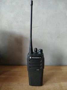 MOTOROLA CP200d UHF DIGITAL RADIO ONLY!! (READ DESCRIPTION) - Picture 1 of 10