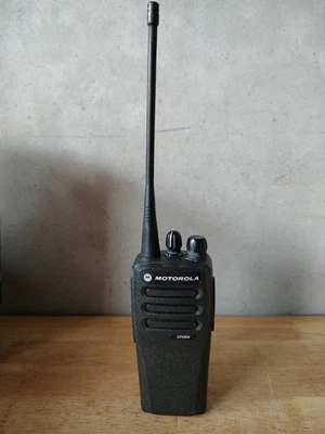 MOTOROLA CP200d UHF DIGITAL RADIO ONLY!! (READ DESCRIPTION) - Image 1 of 4