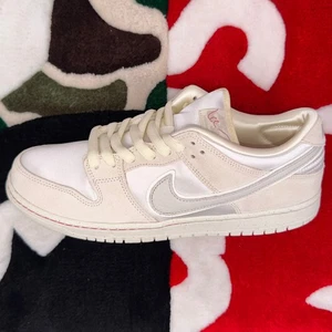 Size 11 - Nike SB Dunk Low City of Love Light Bone - Picture 1 of 10