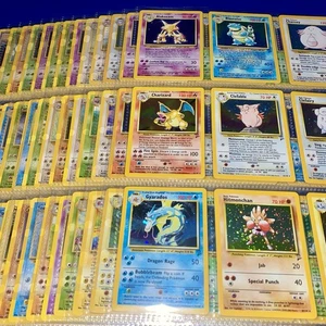 Complete Master Base Set 2 130/130 WOTC Vintage Pokemon Cards Charizard HOLO - Picture 1 of 24