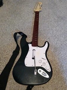 Rock Band Harmonix Fender Guitar 823153 Wireless Xbox 360  - Picture 1 of 6