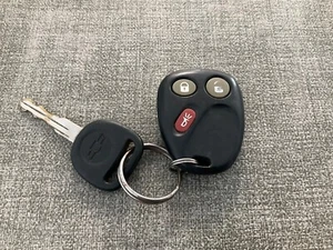 Genuine OEM GM Keyless Entry Remote Fob MYT3X6898B 15008008 15008009 15051014 - Picture 1 of 2