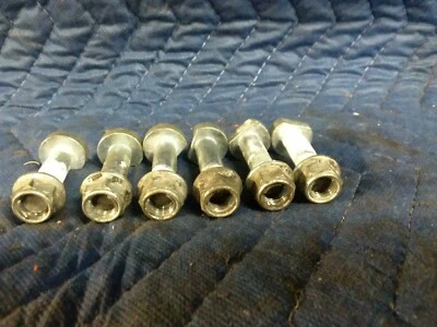 2001 01 98-03 Suzuki TL1000R TL 1000 R tracción trasera buje piñón pernos Foto 1 de 4