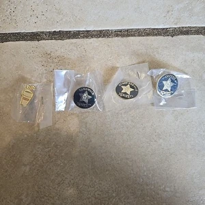 Dunkin Donuts Gästeservice, Sandwich, Coffee Xpert Pins & Gold Kaffeetasse Pin!  - Bild 1 von 6