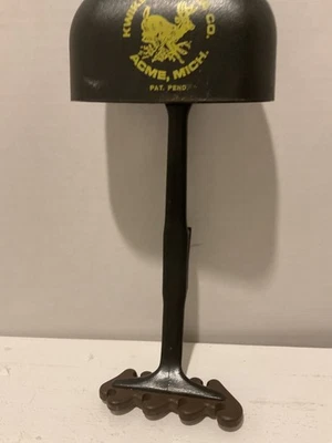 Vintage Kwickete Kwiver, carcaj de tiro con arco con emblema amarillo Foto 1 de 3