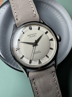 Rodania Jubile Vintage Automatic Watch - Image 1 of 4