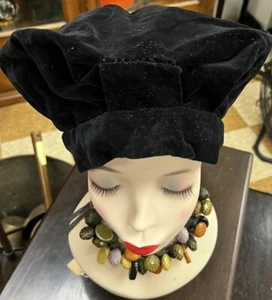 Victorian Black Velvet Woman Hat - Picture 1 of 10