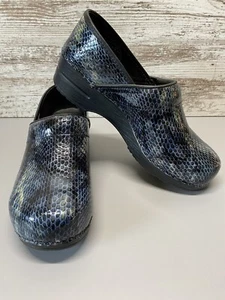 Sanita the Original Danish Clogs Size 42 Multicolor Leather Snake Skin Pattern - Picture 1 of 19