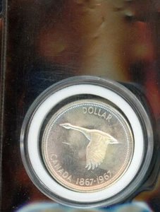 1967 Canadian Silver $1 Dollar Coin Canada - Picture 1 of 2
