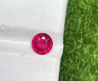 1.08CT Gorgeous Round 100% Natural Mozambique Red Ruby - Image 1 of 4