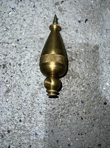 plomada latón antiguo - Imagen 1 de 4