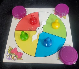 Replacement Pieces for Strawberry Shortcake in Big Apple City Tokens, Pies, Spin - Picture 1 of 4