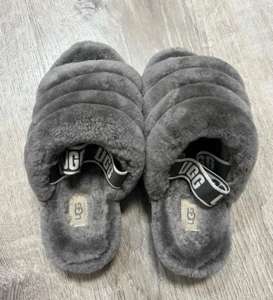 UGG Women's FLUFF YEAH Slide Wedge Sandal Slipper 8 - Picture 1 of 4