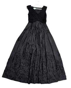 Patra Evening Gown Black Maxi Dress Elegant Formal Embroidered Taffeta Size 8 - Picture 1 of 15