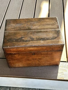 Antica scatola artistica vittoriana scritta - Foto 1 di 14