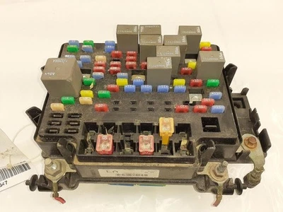 Motor de caja de fusibles compatible con 03-07 Hummer H2 1877989 Foto 1 de 4